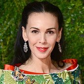 lwren-scott-1-300-bbce13c662b34e5e8dc1930753260a13.jpg