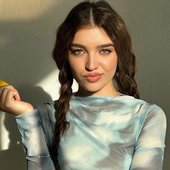 740full-anna-muzafarova.jpg