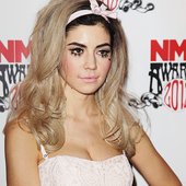 MARINA AND THE DIAMONDS 