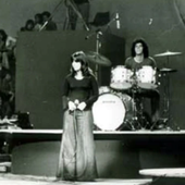 Gabriela y banda 1972.png