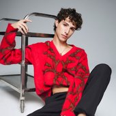alvaro-mayo-cantante-queer-español-ot-6.jpg
