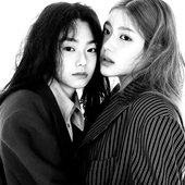 b&w