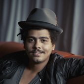 Seth Troxler