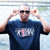 Quez Outlaw.jpg
