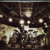 Showbiz (rock band) live.jpg