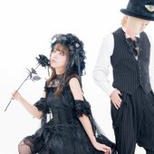 32344-hollow-mellow-group-photo.jpg