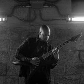 Shredding in Watt Street (Paris) - Photo by Yannick Goffic