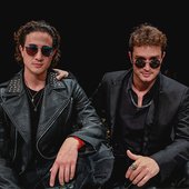 PLLWS - Show Em