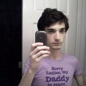 toby fox mirror selfie