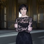 enya_dress_room_palace_daylight_6667_1920x1080.jpg