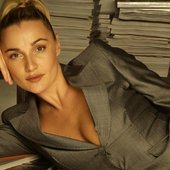 whigfield-1508321920.29.2560x1440.jpg