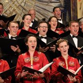 1272px-Gloriae_Dei_Cantores_.jpg