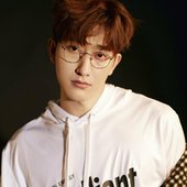 zhoumi 