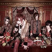 13655-liraizo-group-shot.jpg