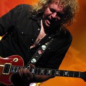 Dave Meniketti.jpg