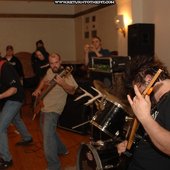 http://returntothepit.com/concert.php?band=tony_danza_tapdance_extravaganza&date=2006-04-06