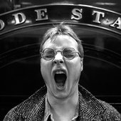 andy partridge photographed at the Swindon Steam Museum 1984