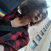 AshleyArtly 的头像