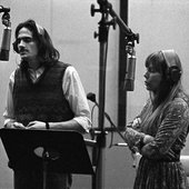 Joni Mitchell & James Taylor - Close your eyes - in studio 2.jpg