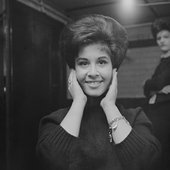 helenshapiro1.jpg