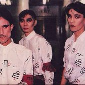 YMO