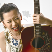 二村佳代子