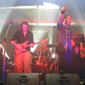 Luna Amara (live)
