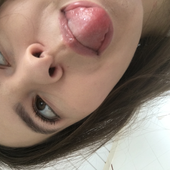 marie13v 的头像