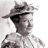 Minnie Pearl