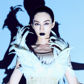 나나 (NANA) The 1st Album 'Seventh Heaven 16'