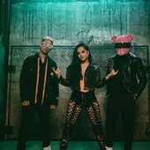 Monster collab. That haunting yet beautifully melodic production plus Becky's voice 💔💚🔥