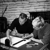 aa453fb08a009f3a-Mat--Aimee-Cafe-Oto-005.jpg