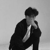 b&w