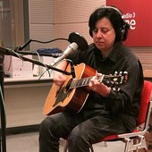Live Acoustic Radio Session In Spain 2010