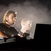 2023_kiasmos_getty_2000x1270[1].jpg