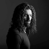 158098085_Ramy-Essam_ORIG_t1200.jpg