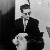 Hossein-Tehrani-master-tombak-Persian-percussion-instrument.jpg