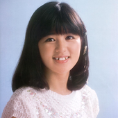 石野真子