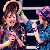 Niigaki Risa, Takahashi Ai-126018.jpg