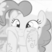 Pinkie b&w