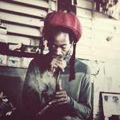Earl 'Chinna' Smith - 1.jpg