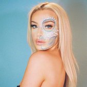 tana mongeau