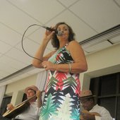 JUREMA LOPES, CANTANDO NO RECIFE PALACE