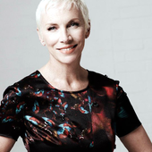 Annie Lennox - Photo's author not found.