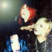 La'Vistier (with 3 members)