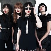 Dum Dum Girls