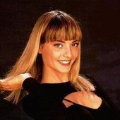 Ilaria Galassi di  Non è la Rai  5.jpg
