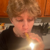 Seb smokes a toquito