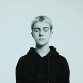 ☄️