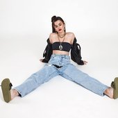 Diana V